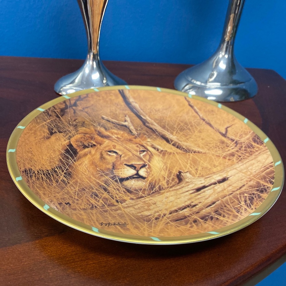 Lenox Royal Cats Collection -Lion in wait
